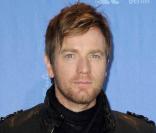 Ewan McGregor a reçu une menace de mort sous forme de poème sur le tournage de  The Impossible. 