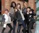 Lori Loughlin : Avec ses filles, elle se dépense hors piste... sans compter !