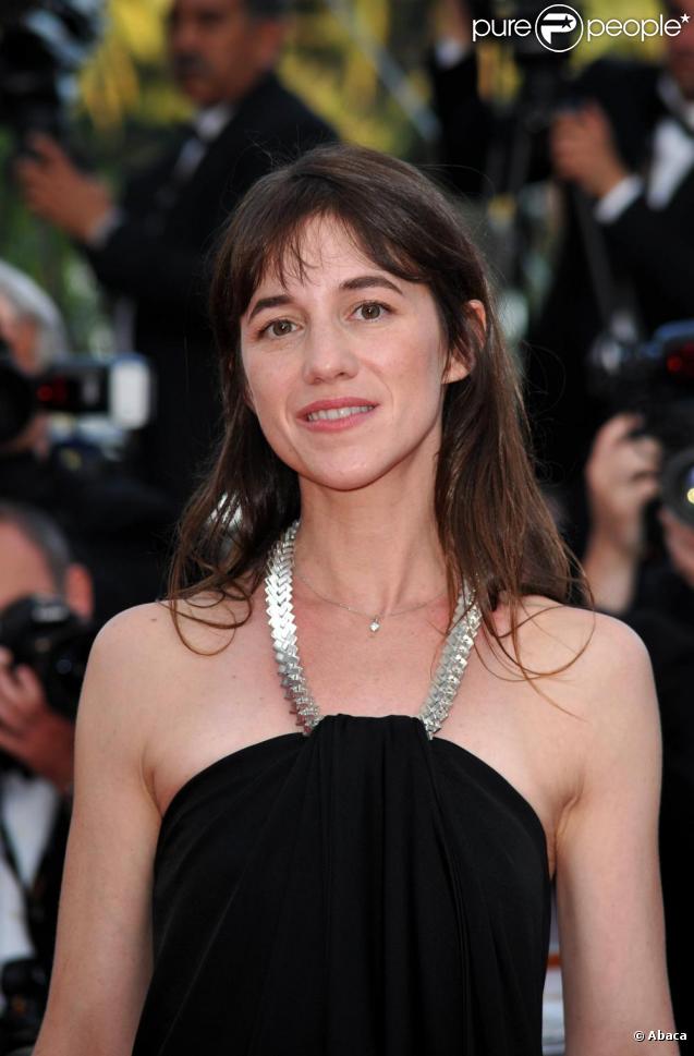 Dans  Confessions d'un enfant du siècle  de Sylvie Verheyde, Charlotte Gainsbourg donnera la réplique à Pete Doherty.