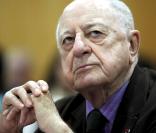 Déjeuner lors de la commémoration du 15e anniversaire de François Mitterrand le 8 janvier 2011 à Jarnac : Pierre Bergé 