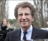 Jack Lang lors de la commémoration du 15e anniversaire de la mort de François Mitterrand à Jarnac, le 8 janvier 2011