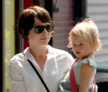 Matilda (5 ans), fille de Michelle Williams et feu Heath Ledger, terriblement craquante ! 
