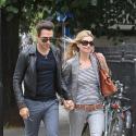Kate Moss a célébré son 37e anniversaire à Paris et en amoureux...