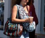 Brooke Burk fait du shopping... avec son fils