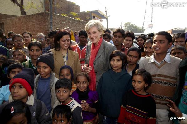 La princesse Astrid de Belgique était le 19 janvier en Inde pour y visiter des programmes de recherche dans le domaine de la santé.