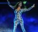 Fergie des Black Eyed Peas toujours aussi sexy sur scène lors de sa tournée en 2010