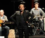 Christophe Alévêque sur la scène du théâtre du Rond-Point, à Paris, le 24 janvier 2010