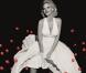Lara Stone dans la peau de la pulpeuse Marilyn Monroe !