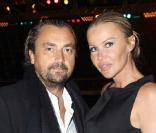 Lancement de la compagne UMP pour les cantonales, Levallois-Perret, le 3 février 2011 : Henri Leconte et Florentine<br />