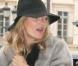 Kate Moss sort de la brasserie Lipp à Paris, le 4 février 2011.