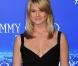 La très jolie Alice Eve est vraiment très douée pour les concours de T-shirts mouillés.