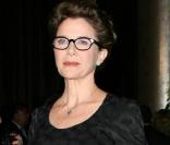 Annette Bening au déjeuner organisée par l'Académie des Arts et des Sciences du cinéma (Les Oscars) à Los Angeles à Beverly Hills, le 7 février 2011.