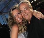 Le créateur Daniel Hechter, qui vit aujourd'hui avec Fiona Gélin (photo), a eu la douleur de perdre le 24 février 2011 celle qui était toujours son épouse, Jennifer Hechter, née Chambon.