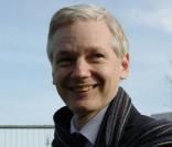 La vie de Julian Assange, le créateur de WikiLeaks, sera produite au cinéma par le grand Steven Spielberg.