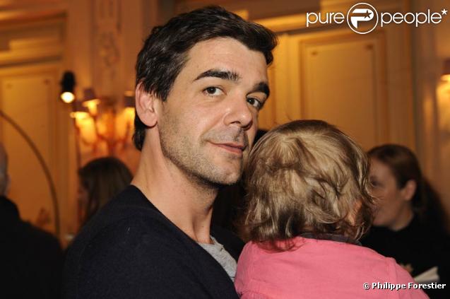 Xavier de Moulins et sa petite Bianca au Carnaval des Enfants du Meurice, à Paris, le 13 mars 2011.