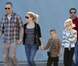 Reese Witherspoon, ses enfants Ava et Deacon et Jim Toth