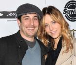 Avant-première du film  Super  à Los Angeles, le 21 mars 2011 : Jason Bigg et Jenny Mollen. 