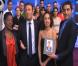 Arthur entouré de Amelle Chahbi, Claudia Tagbo et Ary Abittan pour Ce soir avec Arthur sur Comédie!