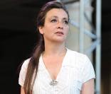 Le 30 mars 2011, Catherine Ringer (photo : Rita Mitsouko sur la place du Palais Royal, juin 2007) présentait en toute confidentialité son nouvel album et son premier solo,  Ring n' Roll , sur la scène de la Boule Noire à Paris.