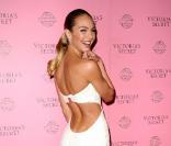 Candice Swanepoel lors de la soirée de lancement de la collection de maillots de bain Victoria's Secret été 2011. Le 30 mars à L.A