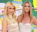 Paris et Nicky Hilton lors de la grande soirée des 24e Kid's Choice Awards, organisée par la chaîne de télévision Nickélodéon dans l'enceinte du Gallen Center de Los Angeles, le 2 avril 2011.