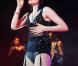 Jessie J, avec son répertoire éclectique et son style choc, sexy-sexo voire boyish, défraie les charts britanniques. Au Shepherds Bush Empire de Londres le 5 avril 2011, avant de décoller pour les Etats-Unis. 