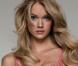 Lindsay Ellingson dans la pub pour le Gorgeous, nouveau soutien-gorge de Victoria's Secret...