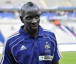 Mamadou Sakho, relaxé le 8 avril 2011 après avoir giflé et insulté un journaliste en février 2010.