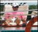 Roger Federer se remet de sa défaite face à Nadal à l'Open de Miami, le 3 avril 2011