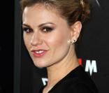 Avant-première de  Scream 4  à Los Angeles, le 11 avril 2011 : Anna Paquin. 