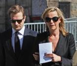 Laurence Ferrari et Renaud Capuçon aux obsèques de Denise Esnous, le 6 avril 2011, à Paris.