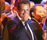 Nicolas Sarkozy fête sa victoire entouré de toutes ses amis politiques, people, et sa famille, sur la place de la Concorde, le 6 mai 2007.