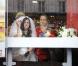 1er avril 2011 : Le jour idéal pour l'artiste anglaise Alison Jackson, connue pour ses fausses photos compromettantes de sosies de stars, pour promener les sosies de William et Kate et promouvoir leur album de mariage !