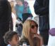 Beyoncé et son mari Jay-Z déjeunent à L'Avenue à Paris, avec le neveu de Beyoncé, Daniel, le 20 avril 2011