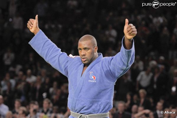 Teddy Riner est devenu champion d'Europe de judo (catégorie des plus de 100 kg) ce samedi 23 avril 2011 ! Ici, en pleine action lors d'une compétition en février 2011