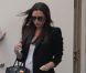 Victoria Beckham dans un style toujours aussi travaillé après une séance shopping à L.A. Avril 2011 