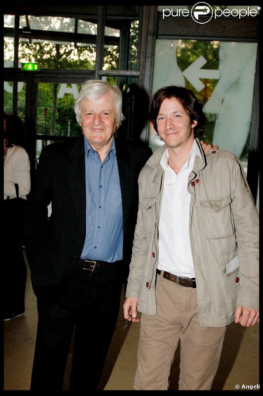 Jacques Perrin et son fils Mathieu Perrin lors de l'inauguration de la rétrospective 