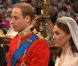 Kate Middleton, aux côtés de son futur époux le prince William, en l'abbaye de Westminster, à Londres, le 29 avril 2011.