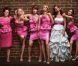 La bande-annonce de Bridesmaids , en salles le 10 août 2011.