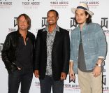 Keith Urban, Tiger Woods et John Mayer lors de la soirée Tiger Jam le 30 avril 2011 à Las Vegas<br />
