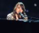 Marina d'Amico reprend un tube de Vanessa Paradis dans X Factor le 3 mai 2011