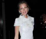 <p>Blake Lively est l\'une des beautés de sa génération. New York, 2 mai 2011</p>