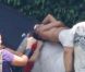 Eva Longoria : topless sur le dos d'un cheval devant son amoureux Eduardo !