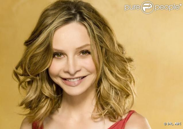 C'est la fin pour Calista Flockhart ! Sa série Brothers & Sisters s'arrête après cinq saisons ! On ne doute pas qu'elle saura rebondir.  