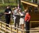 Victoria et Daniel de Suède étaient en visite à Ockelbo, le village d'enfance du prince Daniel, du 19 au 21 mai 2011. Des moments de rencontres, de détente, de fantaisie, de tendresse... et de retrouvailles avec la famille du prince !