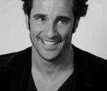 Le portrait de Florent Peyre qui sera mis en vente le 16 juin 2011.