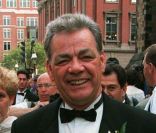 Les parents de Nancy Kerrigan : Brenda et Daniel, en 1995, lors du mariage de leur fille.