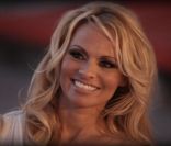 Pamela Anderson dans les Anges de la télé réalité, Miami Dreams du vendredi 27 mai 2011 sur NRJ 12.