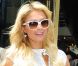 Paris Hilton présente son émission de télé réalité,  Le Monde selon Paris , dans un magasin new-yorkais, le 1er juin 2011.
