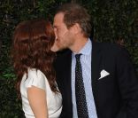 Drew Barrymore : Un bisou très officiel à son nouvel amoureux !